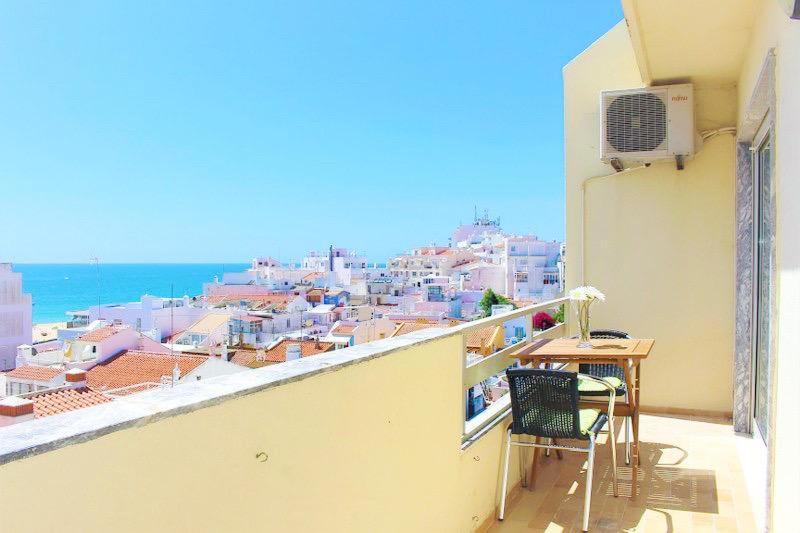Solmar Apartment Armacao de Pera Bagian luar foto